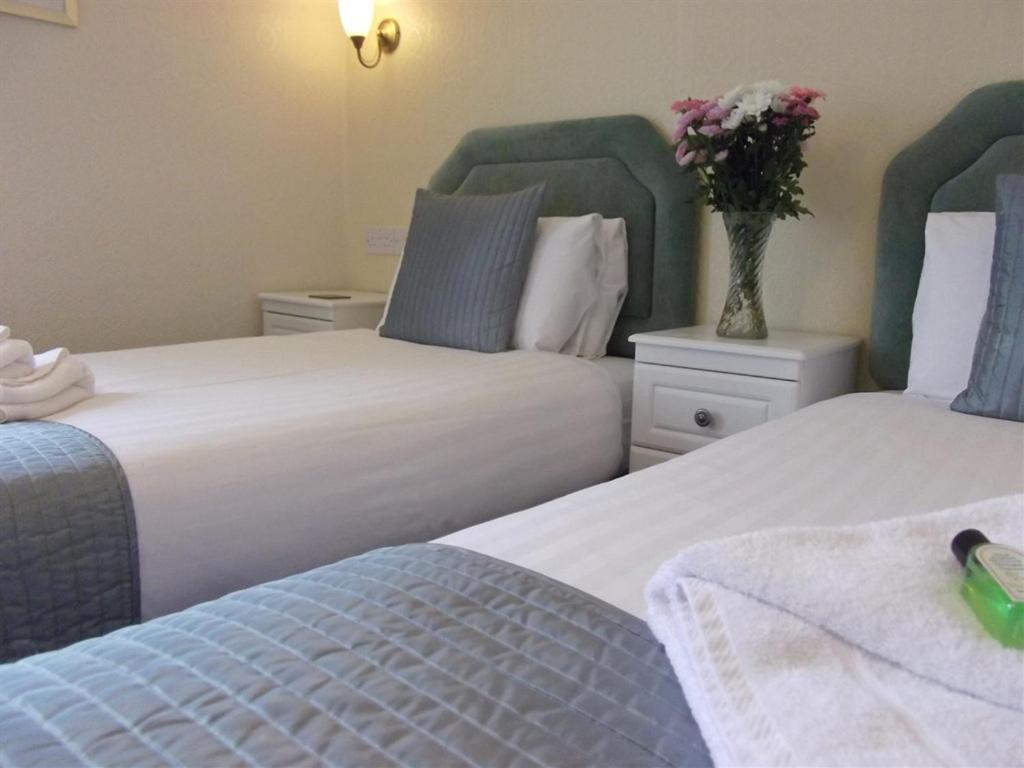 Holmlea Guest House Exclusively For Adults Windermere Eksteriør billede
