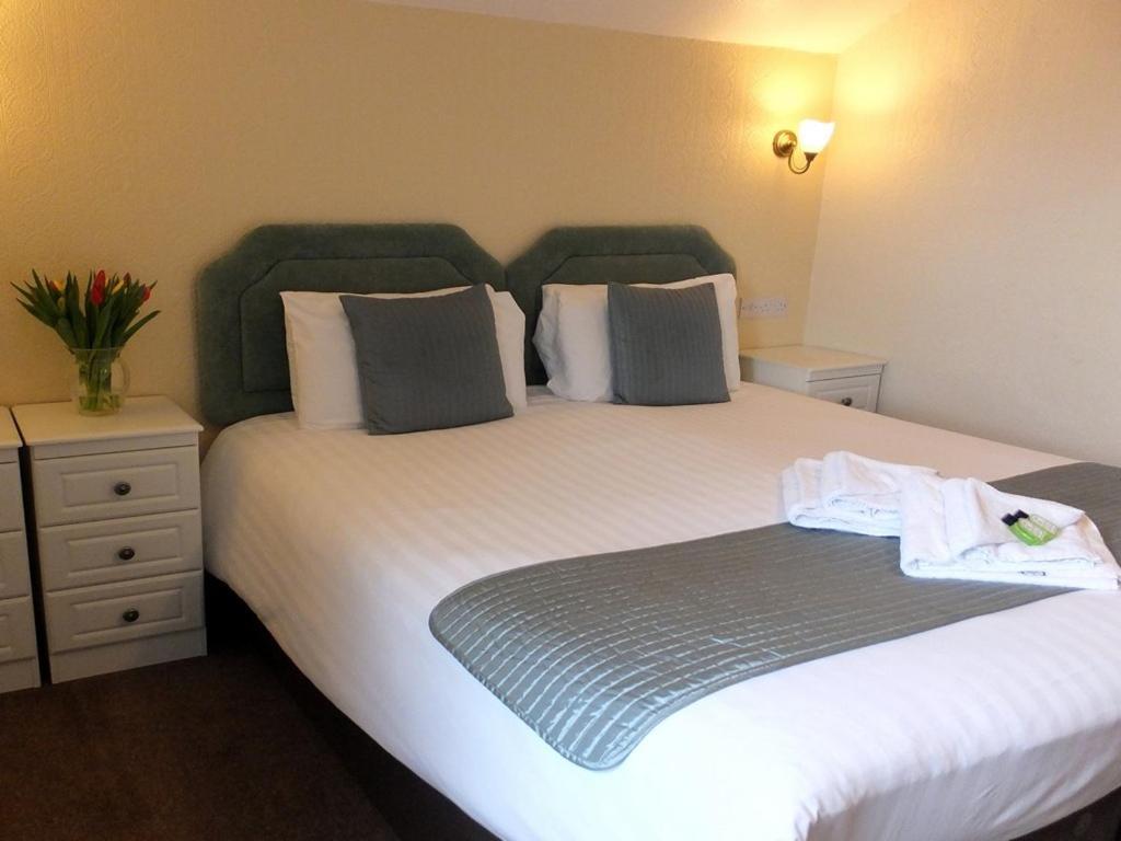 Holmlea Guest House Exclusively For Adults Windermere Eksteriør billede